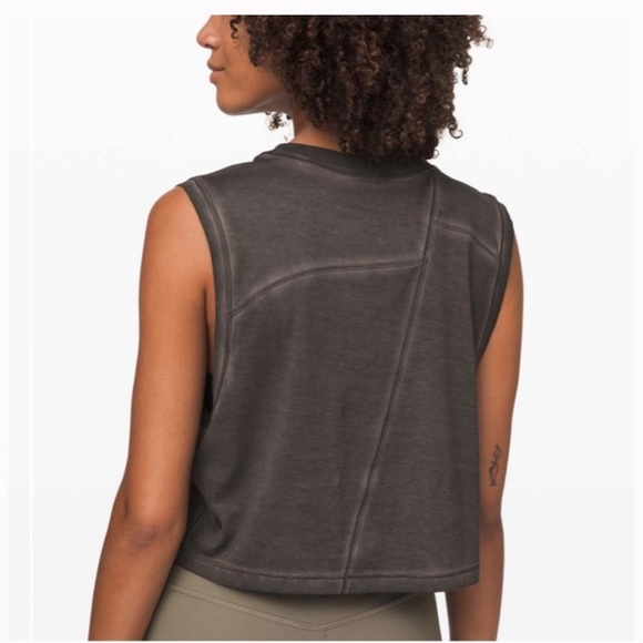 LULULEMON Broken Beats Tank
Washed Dark Grey - Picture 2 of 6